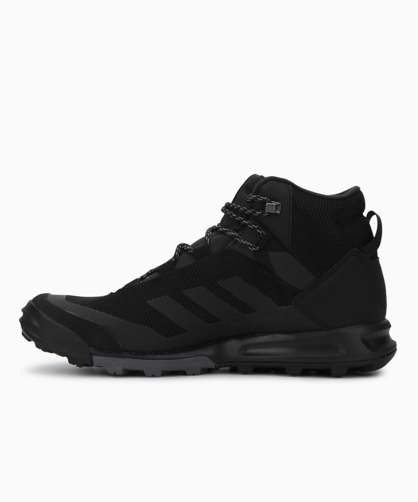 terrex tivid mid climaproof