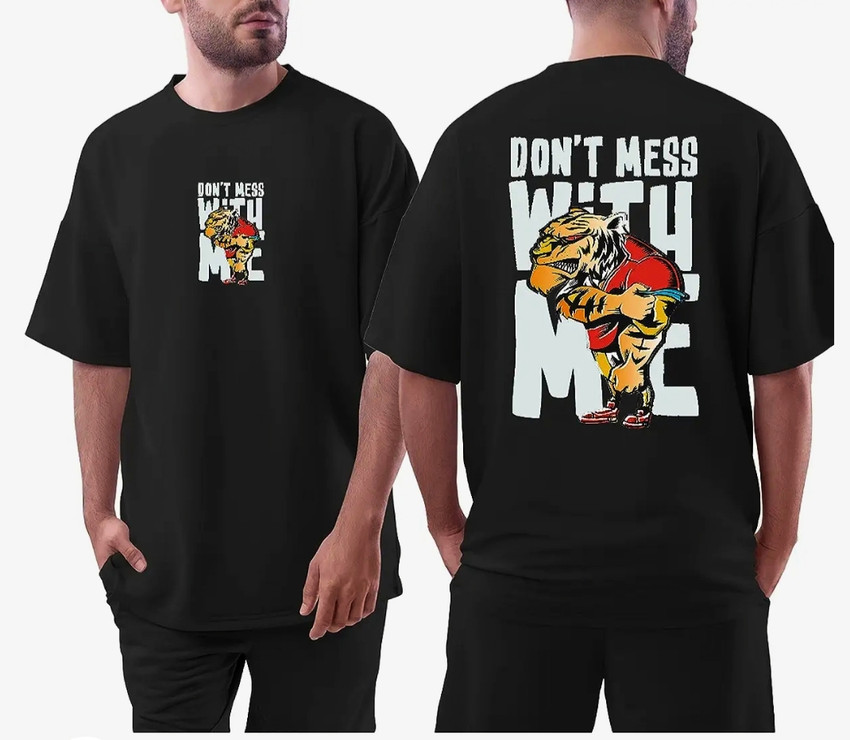 Down solder tshirt Printed, Typography Men Round Neck Black T 