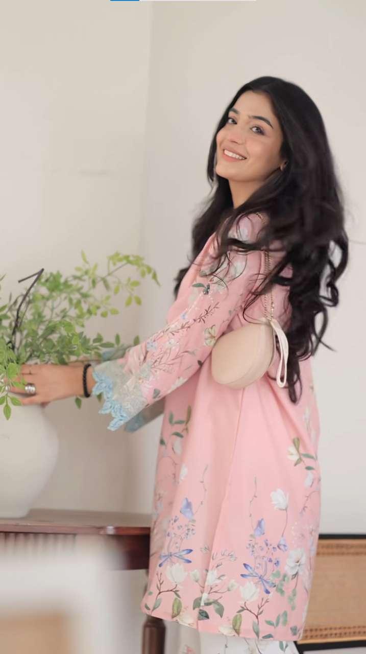 SREEYONA Tunic Palazzos Set - Image 8