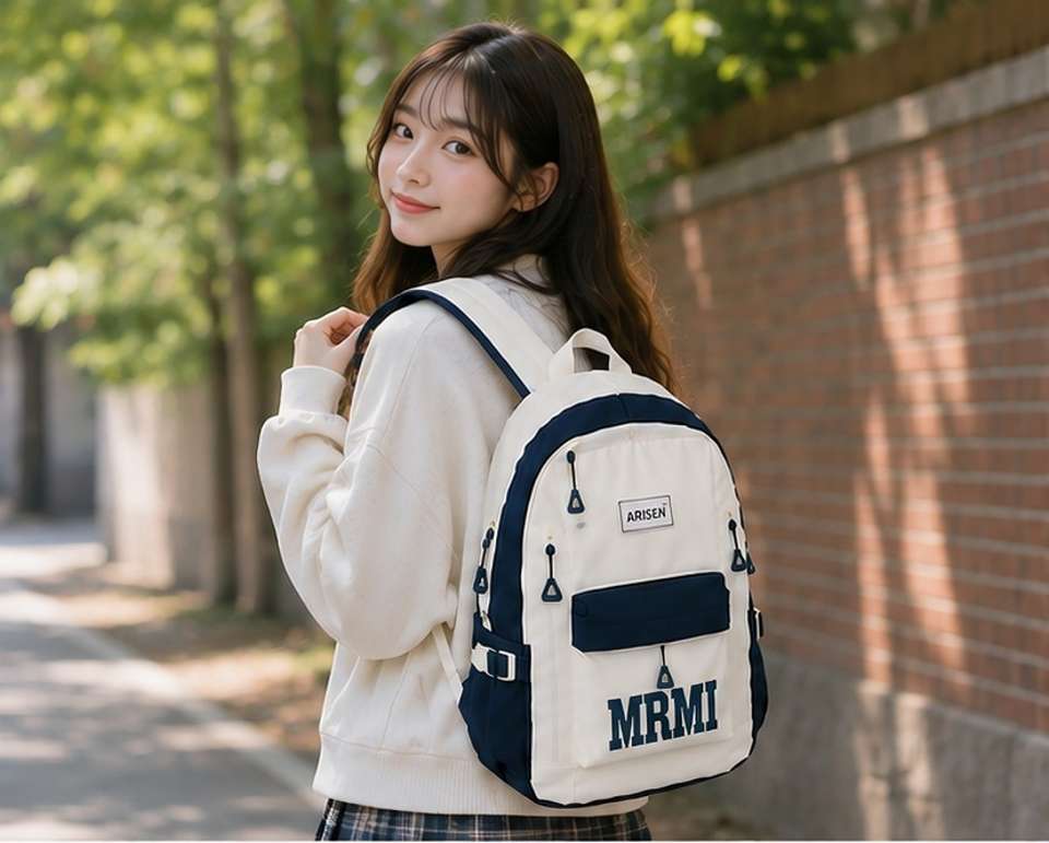 arisen 35L Laptop Backpack - Image 9