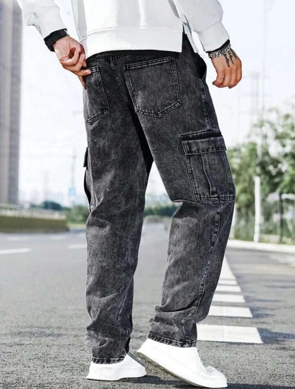 Playfeel Men Cargos - Image 9