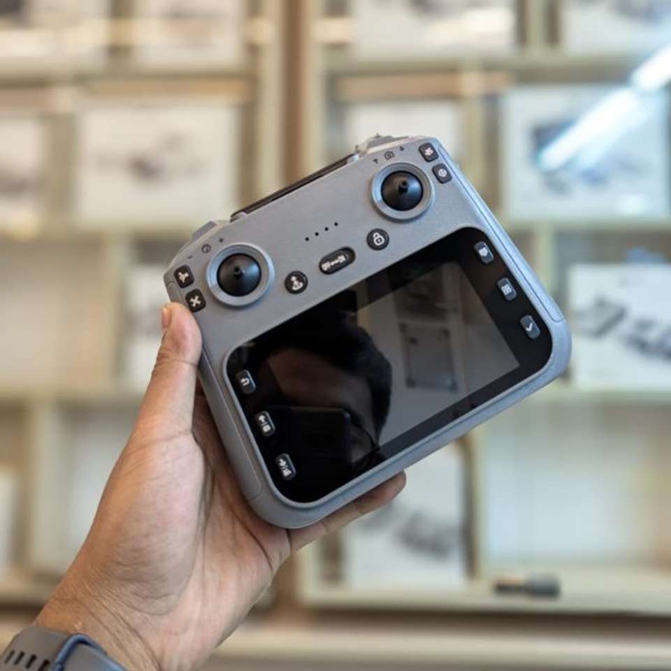 Divine GT50 Pro SkyFold GPS Drone - Image 8