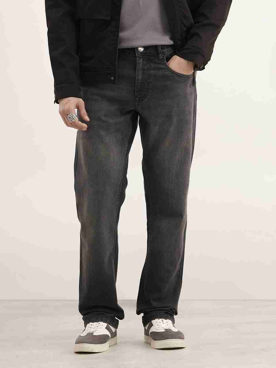 WROGN Men Grey Straight Fit Mid Rise Jeans - Image 6
