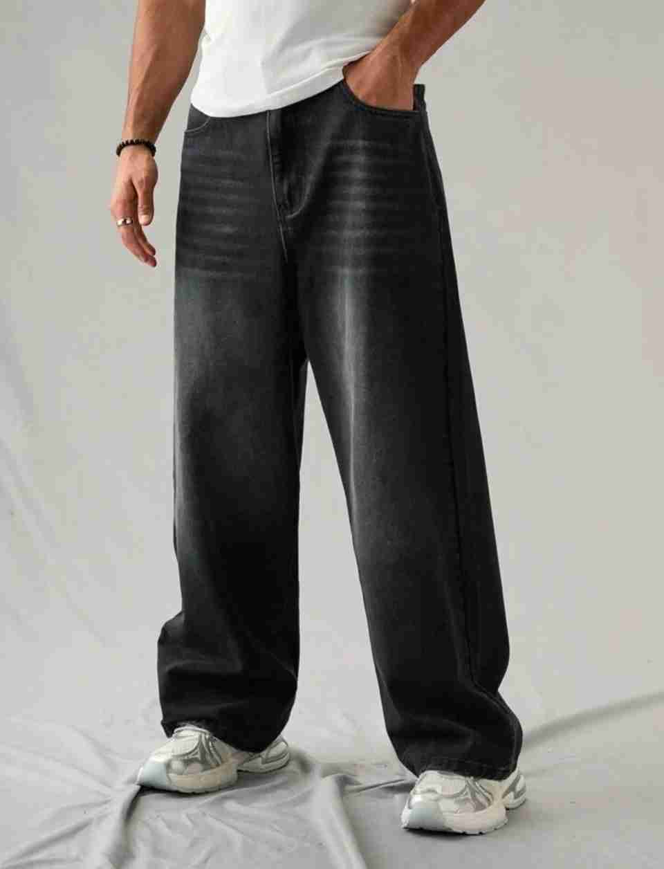 9XDenims Men Loose Fit Mid Rise Black Jeans - Image 5