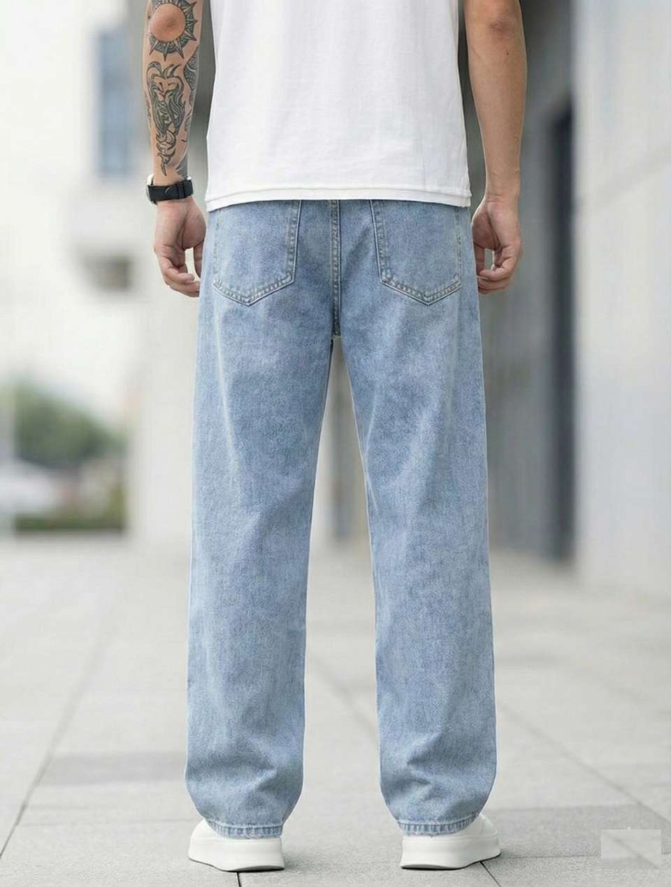 METRONAUT Men Relaxed Fit Mid Rise Light Blue Jeans - Image 8
