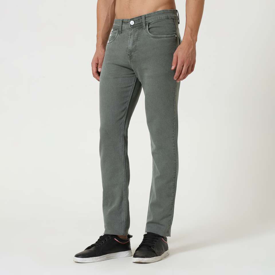 Denim Men Relaxed Fit Mid Rise Light Green Jeans - Image 8