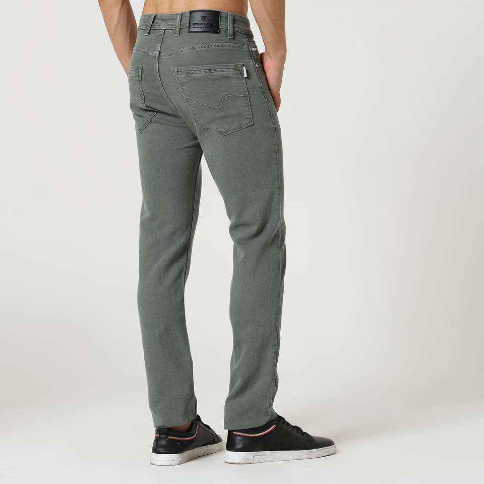 Denim Men Relaxed Fit Mid Rise Light Green Jeans - Image 9