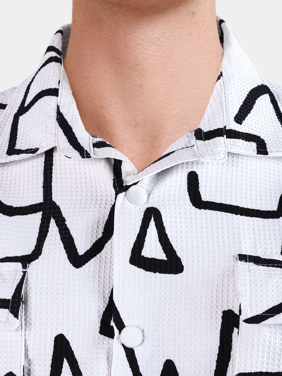 The Indian Garage Co. Men's Printed Casual Cut Away Shirt - Image 9