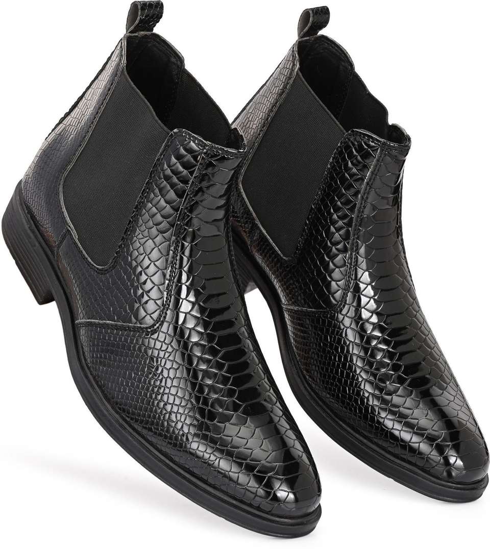STALAG Men's Croco Texture Synthetic Leather Chelsea Boots - Image 8