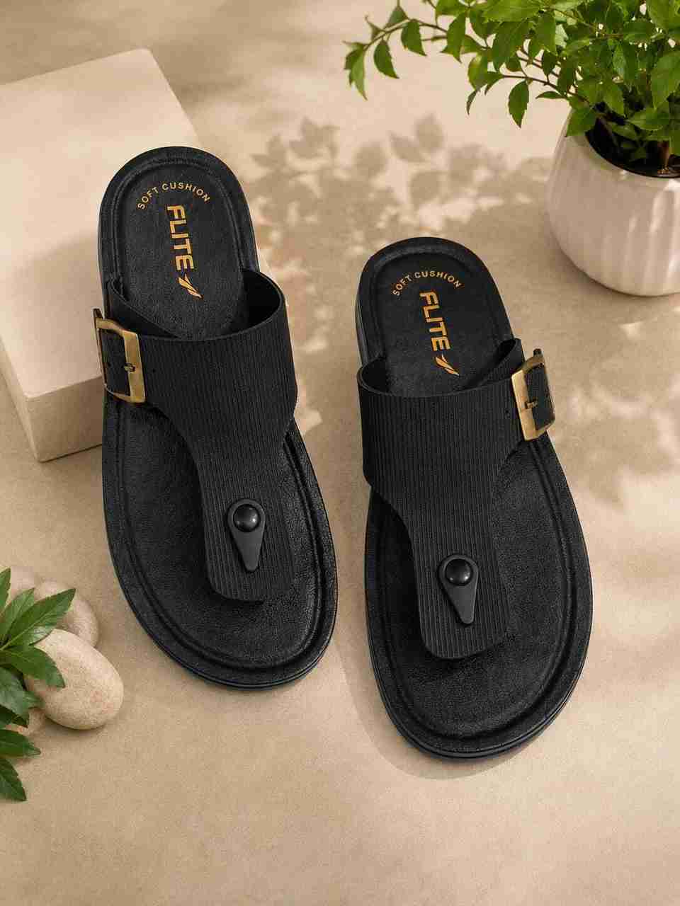 FLITE Men Slippers - Image 5