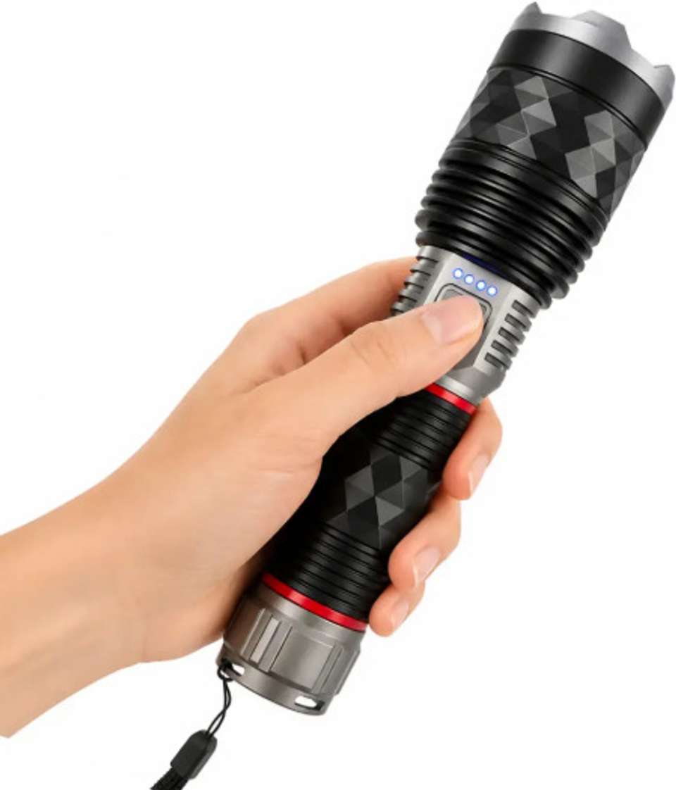 CRENTILA G85 Metal Zoomable 5 Mode Flashlight - Image 8